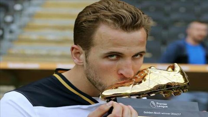 Harry Kane giành nhiều danh hiệu cá nhân khi thi đấu cho Tottenham