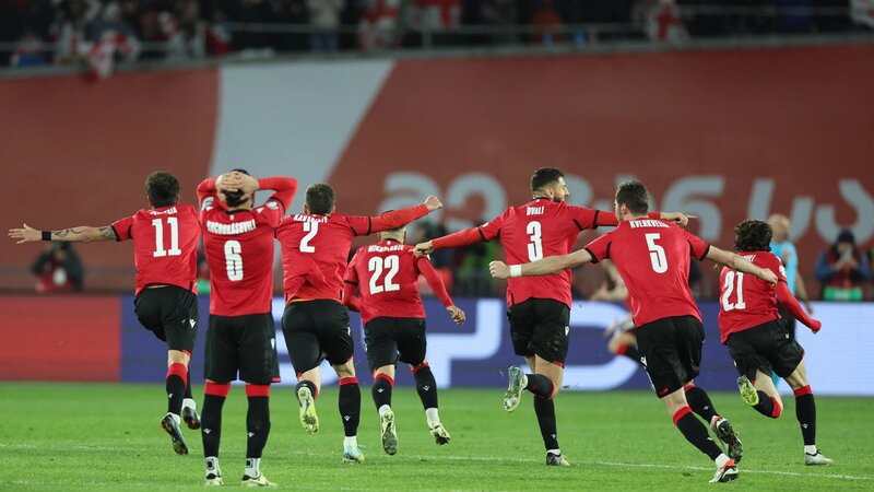 Solomon Kvirkvelia là trụ cột của tuyển Georgia tại EURO 2024